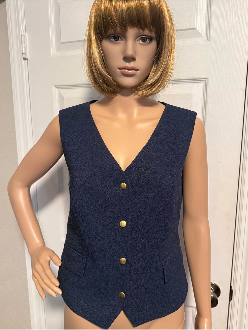 Eva Mendes Navy Blue Sleeveless Lined Tailored Vest Size M Snap Gold Buttons
